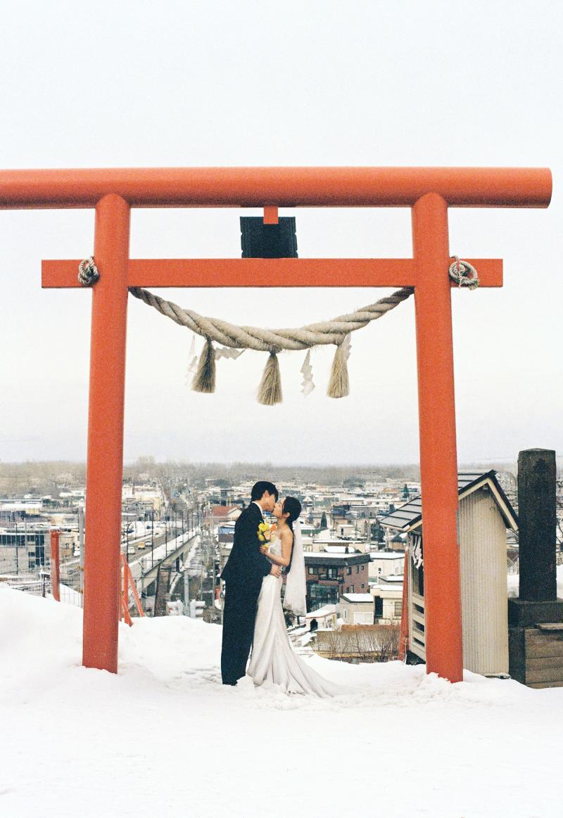 雪地里相爱 第38张 日本婚纱照 日本旅拍 日本雪景婚纱照 日本尼鹿摄影