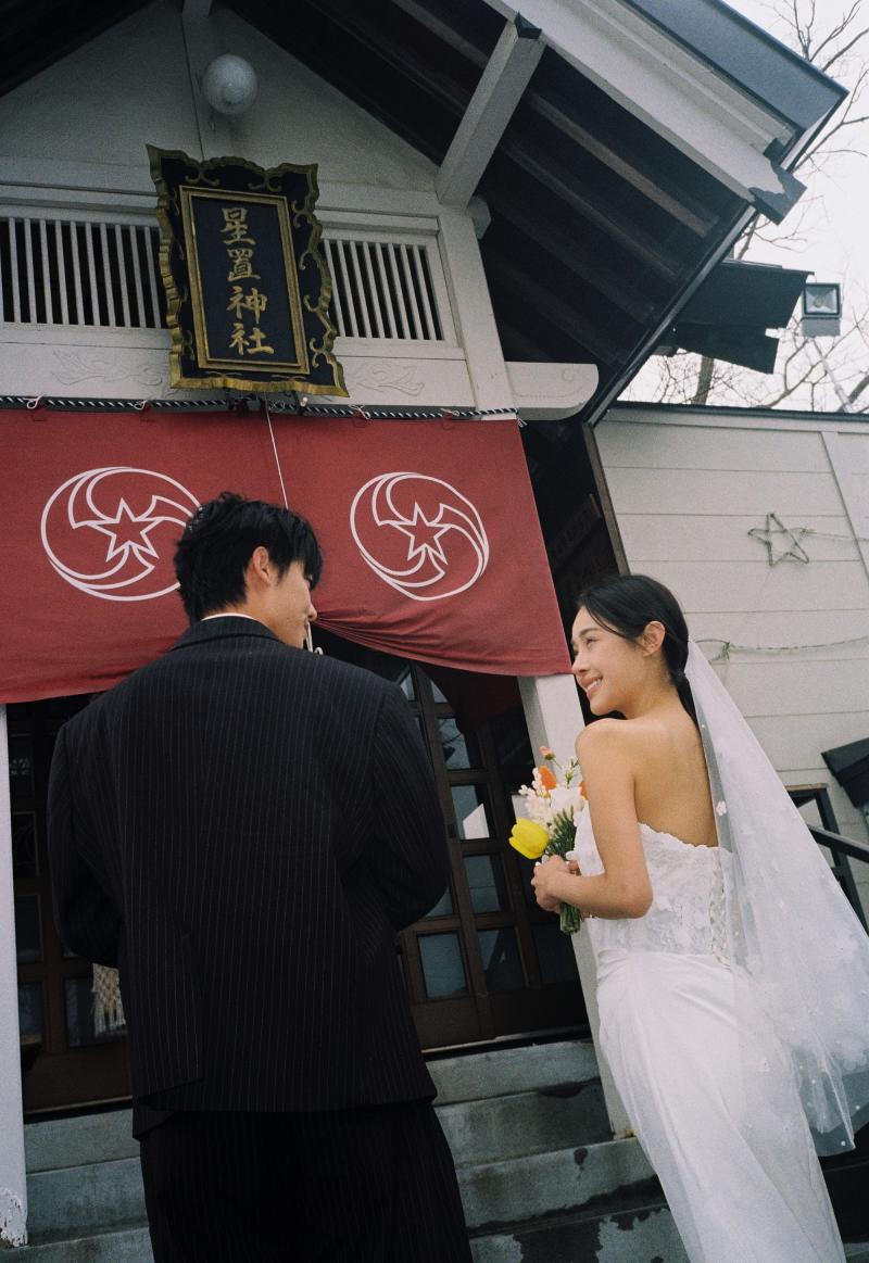 雪地里相爱 第31张 日本婚纱照 日本旅拍 日本雪景婚纱照 日本尼鹿摄影