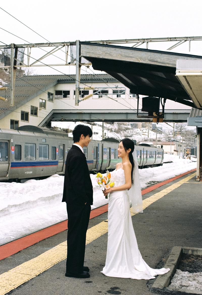 雪地里相爱 第19张 日本婚纱照 日本旅拍 日本雪景婚纱照 日本尼鹿摄影