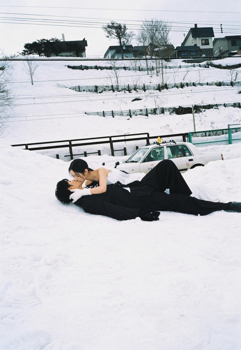 雪地里相爱 第21张 日本婚纱照 日本旅拍 日本雪景婚纱照 日本尼鹿摄影
