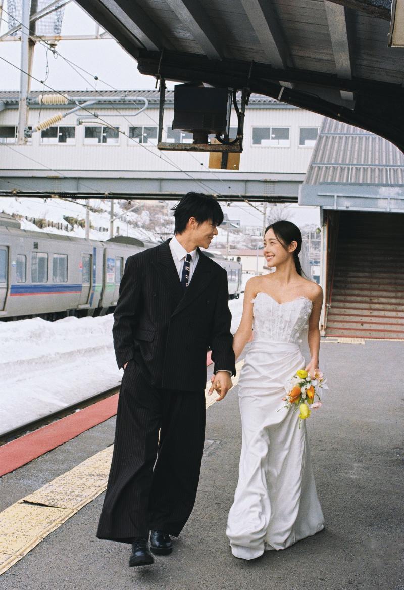 雪地里相爱 第4张 日本婚纱照 日本旅拍 日本雪景婚纱照 日本尼鹿摄影