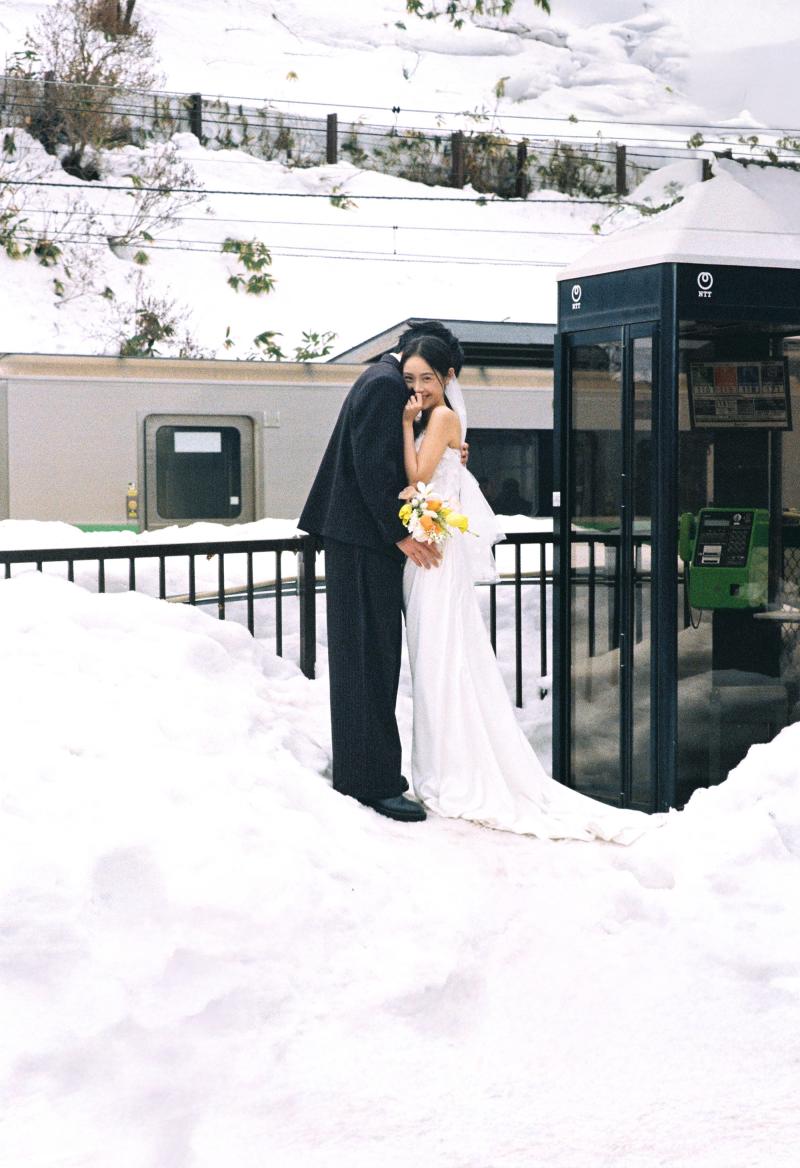 雪地里相爱 第36张 日本婚纱照 日本旅拍 日本雪景婚纱照 日本尼鹿摄影